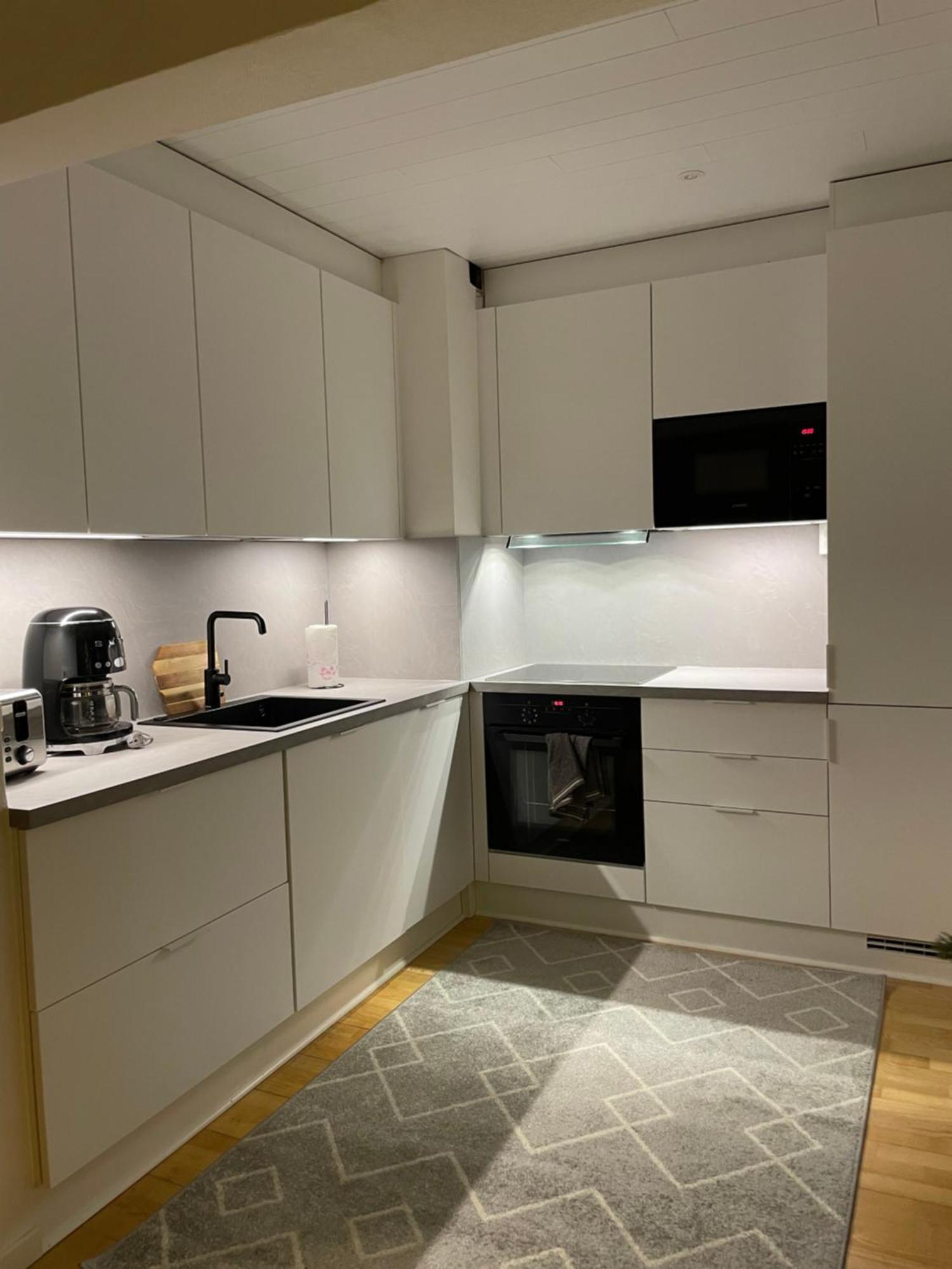 רובניימי Arctic Circle City Apartment מראה חיצוני תמונה