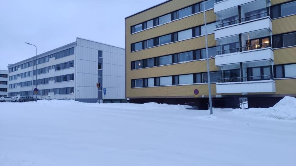 רובניימי Arctic Circle City Apartment מראה חיצוני תמונה